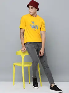 Levis Men Yellow Brand Logo Printed Pure Cotton Relaxed Fit T-shirt