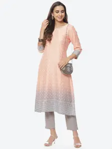 Rangriti Women Peach-Coloured & Grey Geometric Printed Kurta