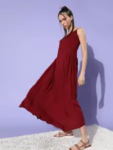 InWeave Women Charming Maroon Solid Slip Dress