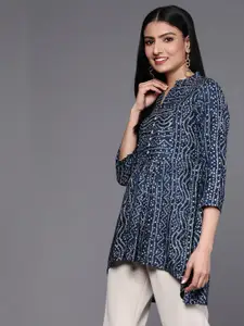 Libas Navy Blue & White Bandhani Printed Pleated Kurti