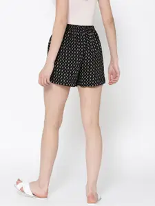 Sera Women Black & White Geometric Printed Shorts