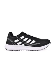 Campus Men Round Toe Running Shoes
