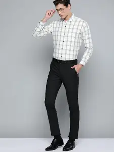 DENNISON Men White & Black Pure Cotton Smart Fit Tartan Checks Checked Formal Shirt