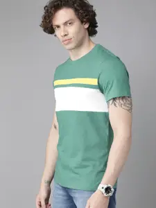 Roadster Men Green & White Colourblocked Pure Cotton T-shirt