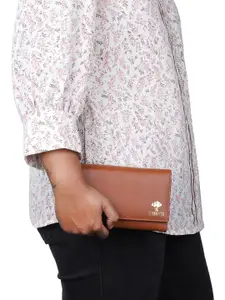 THE CLOWNFISH Elsa Women Tan Solid Three-Fold Wallet