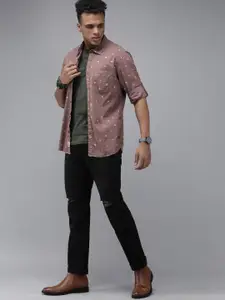 Roadster Men Mauve & White Printed Pure Cotton Casual Shirt