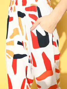 Claura Women Classic White Printed Night Suit