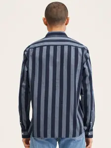 MANGO MAN Navy Blue Pure Cotton Striped Casual Shirt