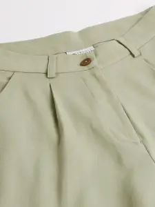 20Dresses Women Green Loose Fit Shorts