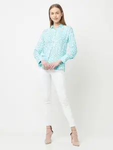 Crimsoune Club Women Blue Floral Printed High-Low Regular Fit Casual Shirt