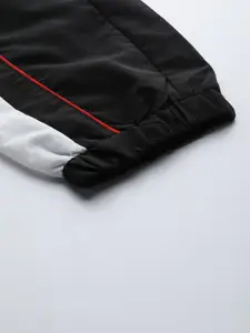 HRX By Hrithik Roshan Lifestyle Men Jet Black Antimicrobial Colourblock Joggers