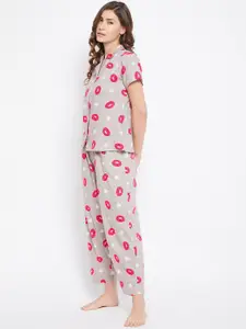 Clovia Women Grey & Pink Printed Cotton Night suit