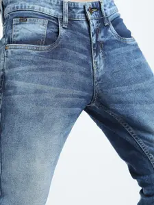 HIGHLANDER Men Blue Skinny Fit Low Distress Heavy Fade Stretchable Jeans