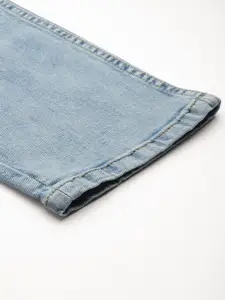 Roadster Men Blue Tapered Fit Heavy Fade Stretchable Jeans