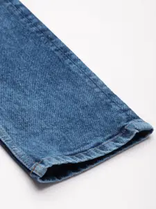 The Roadster Lifestyle Co Men Blue Tapered Fit Heavy Fade Stretchable Jeans