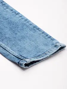 Roadster Men Blue Slim Tapered Fit Low Distress Heavy Fade Stretchable Jeans