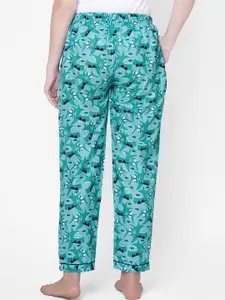 NOIRA Women Green Shark Printed Lounge Pants