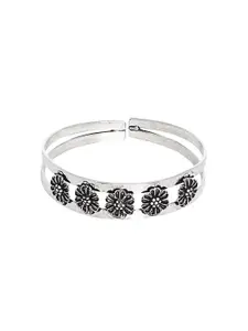 TEEJH Women Set Of 3 Silver-Plated & Black Hanima Stacked Bangle-Style Bracelet