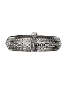 TEEJH Women Set Of 3 Silver-Toned Oxidised Kada Bracelet