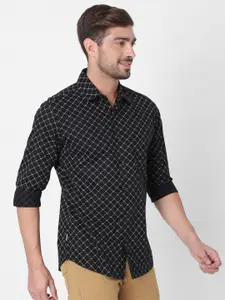 Mufti Men Black Slim Fit Printed Cotton Casual Shirt