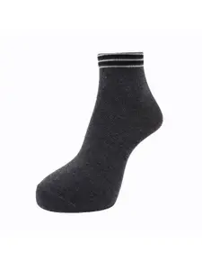 Dollar Socks Men Pack Of 3 Assorted Ankle-Length Cotton Socks