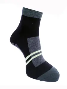 Dollar Socks Men Pack Of 3 Assorted Ankle-Length Cotton Socks