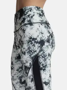 Jockey Microfiber Stretch Slim Fit Capri with Back Waistband Pocket-MW36