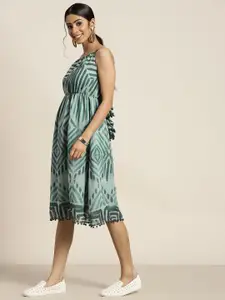 Sangria Sea Green & Green Georgette A-Line Dress