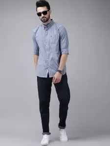 THE BEAR HOUSE Men Blue& White Pure Cotton Slim Fit Striped Casual Shirt