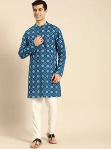 Anouk Men Blue & White Geometric Printed Kurta