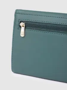 Baggit Women Green Three Fold Wallet