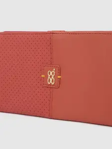 Baggit Women Coral Pink Two Fold Wallet