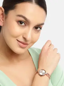 Timex Women Silver-Toned Brass Dial & Rose Gold Toned Analogue Watch TWEL15201