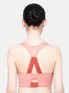Triumph Peach-Coloured Triaction Balance Top Lightly Padded Wireless Quick Dry High Bounce Control Sports Bra