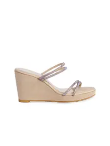 ERIDANI Beige Wedge Heels