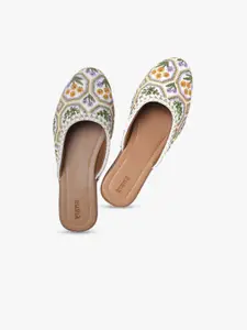 Kiana House Of Fashion Women Off White Mojaris Flats