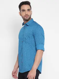 Turtle Men Blue Slim Fit Micro Ditsy Printed Cotton Casual Shirt