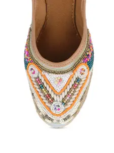 DESI COLOUR Women Grey Embellished Ethnic Mojaris Flats