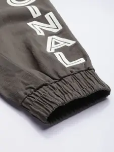 The Indian Garage Co Men Charcoal Grey Colourblocked Slim Fit Pleated Joggers Trousers