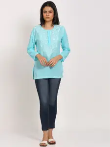 PARAMOUNT CHIKAN Women Embroidered Lucknowi Chikankari Cotton Kurti