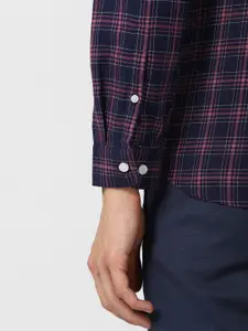 Van Heusen Sport Men Purple Slim Fit Tartan Checks Checked Pure Cotton Casual Shirt