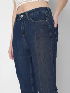 Vero Moda Women Blue High-Rise Low Distress Light Fade Stretchable Jeans