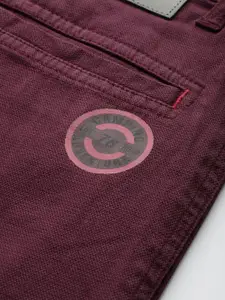 Roadster Men Burgundy Solid Shorts