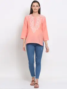 PARAMOUNT CHIKAN Women Embroidered Lucknowi Chikankari Cotton Kurti