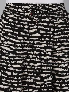 Oxolloxo Women Black & White Abstract Printed Maxi Flared Skirts