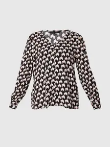 Vero Moda Women Beige & Black Printed Top