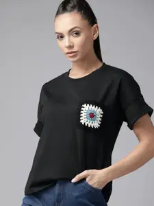 Roadster Knit Top with Applique