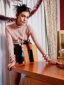 ODETTE Blue & Gold-Toned Tasselled Necklace