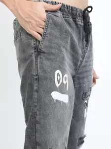 KETCH Men Grey Jogger Mildly Distressed Heavy Fade Printed Stretchable Jeans