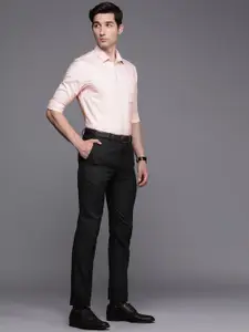 Louis Philippe Men Peach-Coloured Slim Fit Checked Formal Shirt